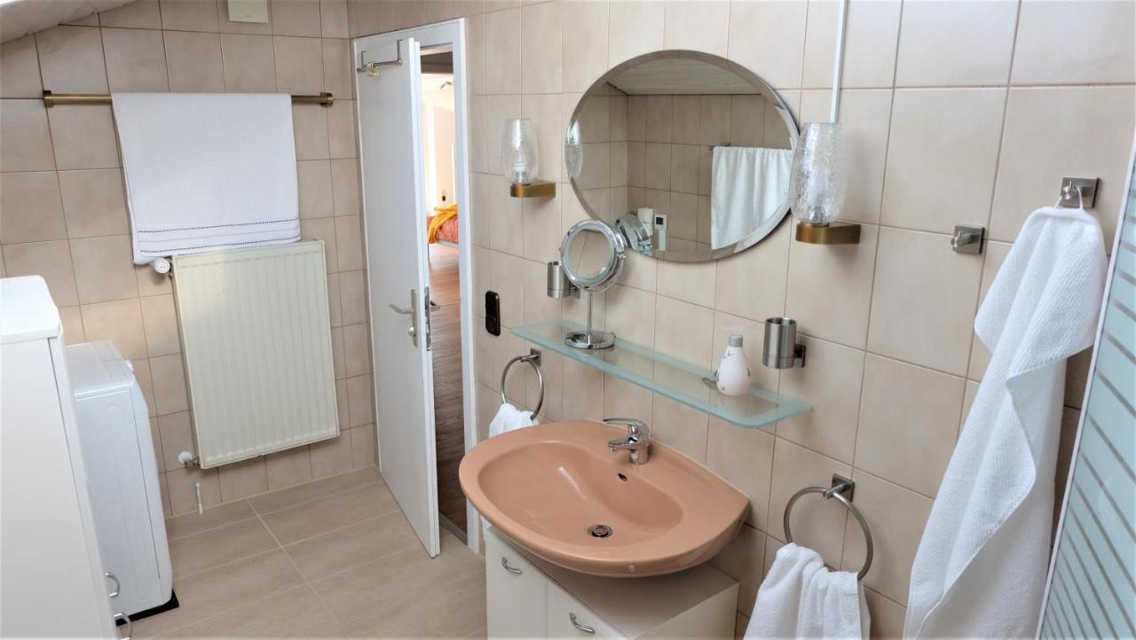 Stephanskirchen Ferienwohnung Kaiserblick מראה חיצוני תמונה